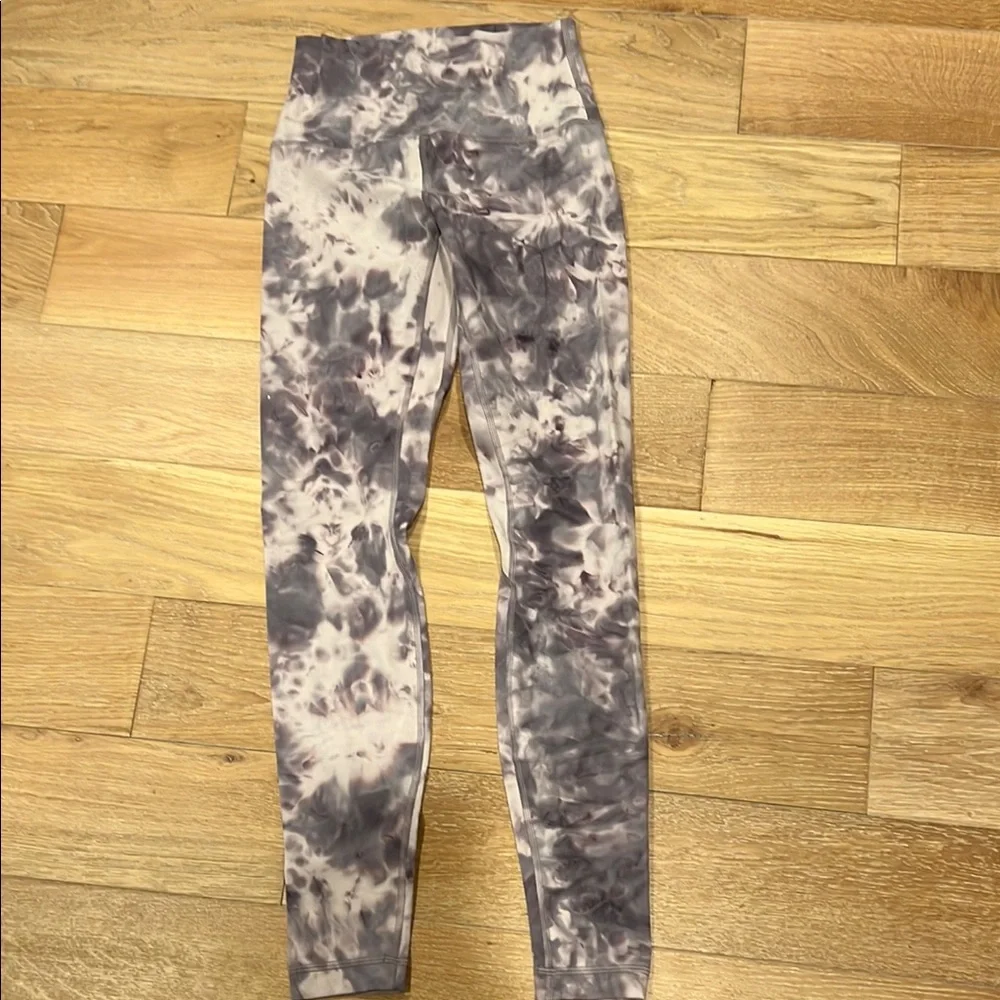 lululemon athletica align Purple‎ Tie-Dye Leggings size 4